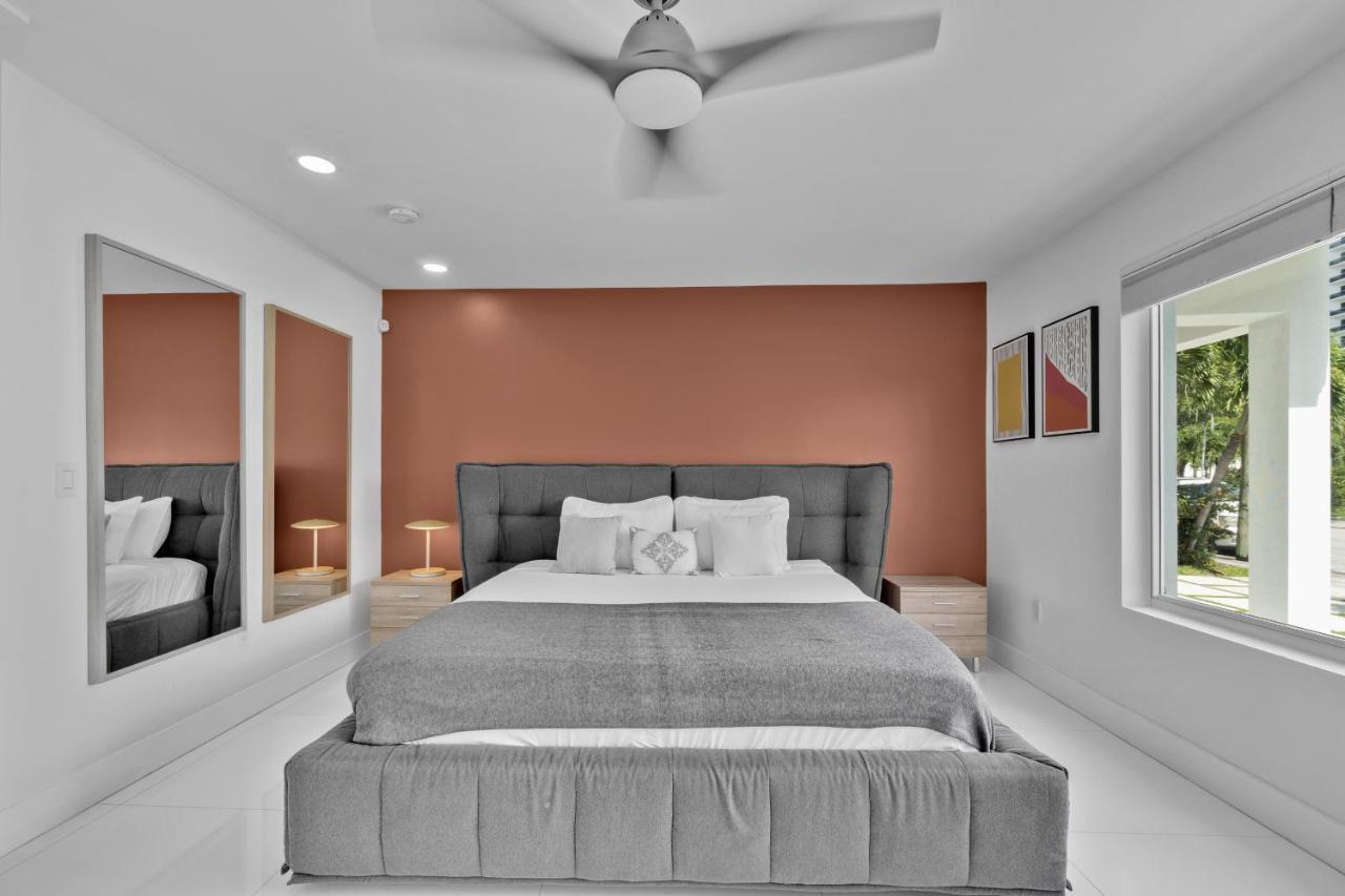 Luxury House 4 Beds Heated Pool W Jaccuzzi Apartamento North Bay Village Exterior foto