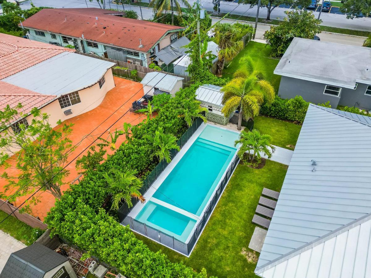Luxury House 4 Beds Heated Pool W Jaccuzzi Apartamento North Bay Village Exterior foto